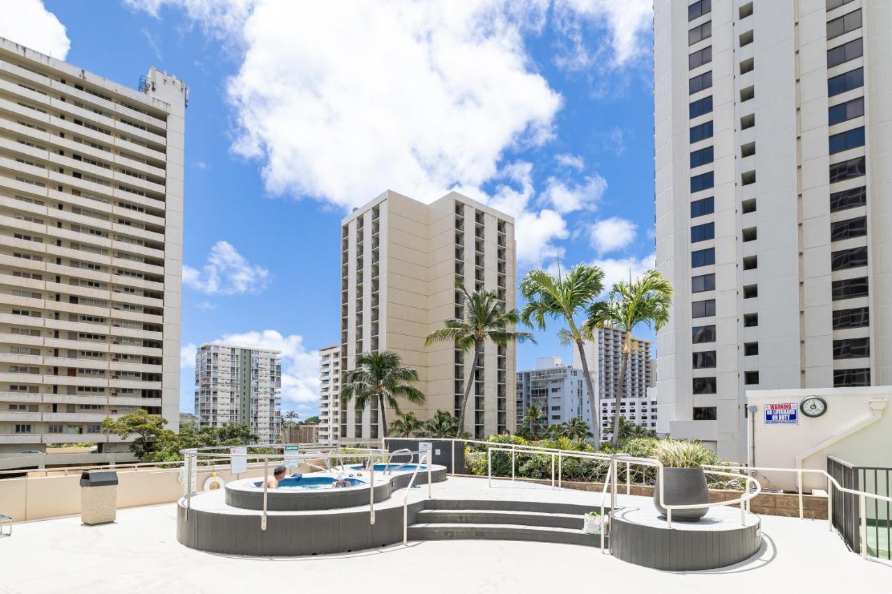 Ocean & Diamond Head Views - Near Beach - Parking! 호놀룰루 외부 사진