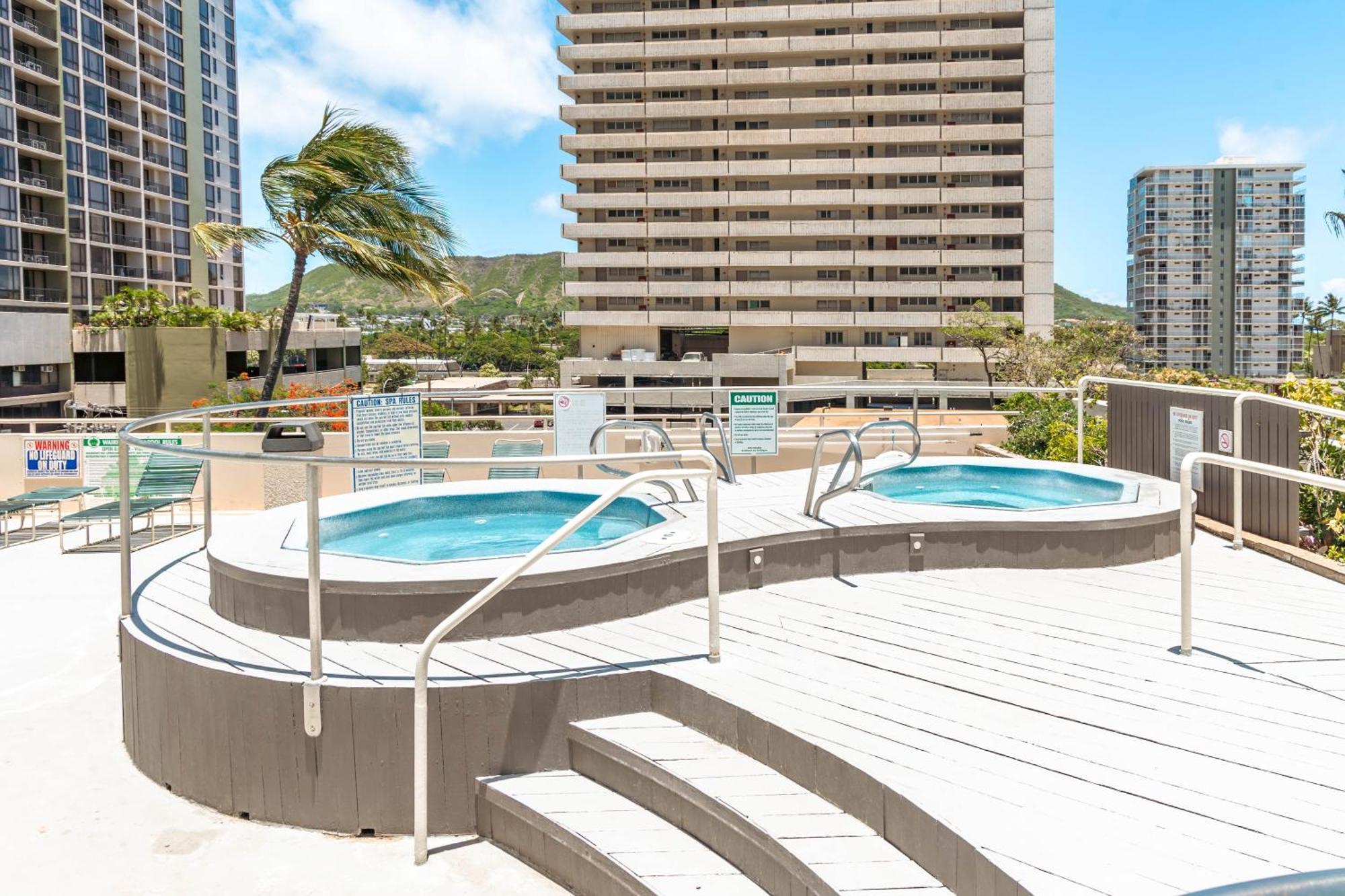 Ocean & Diamond Head Views - Near Beach - Parking! 호놀룰루 외부 사진